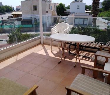 Pervolia Apartamento | Larnaca, Pervolia 1 bedroom seaside apartment