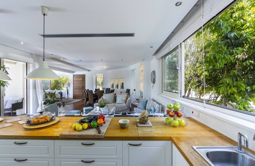 Kiti Villa | Larnaca Villa Marisol