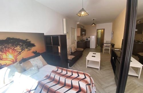 San Martín de la Vega Apartamento | LARRA LA MEJOR OPCION PARA VER LA WARNER