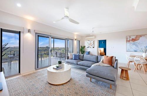 Larrakeyah Apartamento | Larrakeyah Luxury - Penthouse Getaway with Views