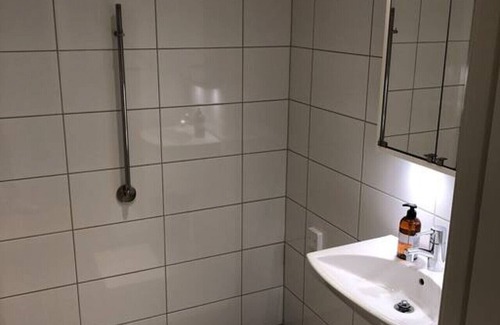 Lidingo Apartamento | Lars 7-1107 #352 (1rok, 22kvm) · Lovely studio rental in Larsberg, Lidingö