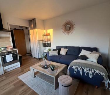 Ambilly Apartamento | Lartdevivre