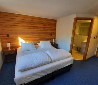 Pinto Cabina | Las Bravas Lodge