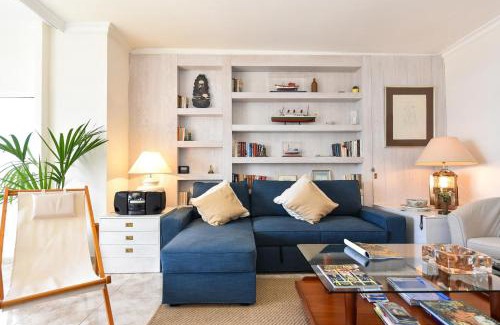 Las Palmas de Gran Canaria Apartamento | Las Canteras Seafront Apartment by VillaGranCanaria