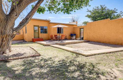 Las Cruces Casa | Las Cruces Home with Fenced Yard Recently Remodeled