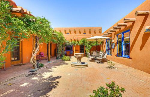 Mesilla Park Casa | Las Cruces Santa Fe-Style Adobe Home on 6 Acres!