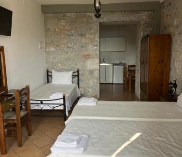 Omales Casa | Las - Giannakakoy Traditional Stone Houses
