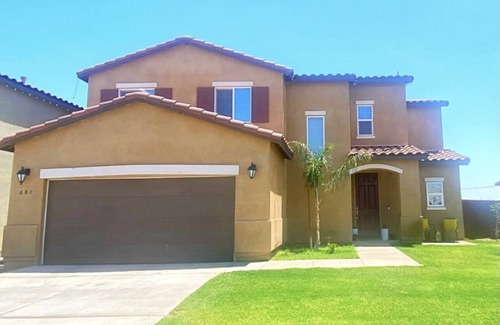 Imperial Casa | Las Lomas Home/3 Bedroom Home/2.5 bath/ Big Patio