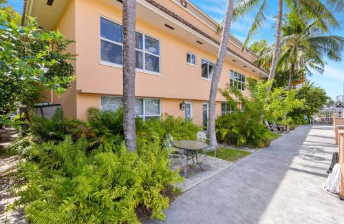 Hendricks and Venice Isles Apartamento | Las Olas Blvd Exclusive Apt with waterview