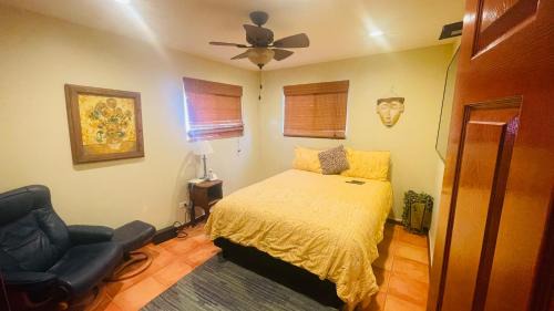 Mexicali Apartamento | Las Olas Sunset and Oceanfront Paradise