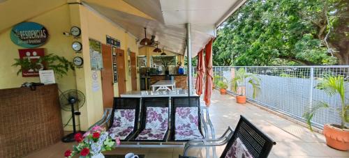 San Pedro Hotel | Las Residencias Bed and Breakfast