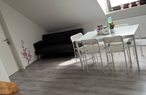 Oberhausen Apartamento | Las Vegas by & D&J Apartment's