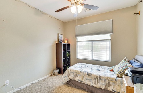 Silverstone Ranch Casa | Las Vegas Retreat w/Gas Grill & Mountain Views!