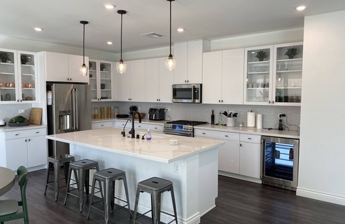Bard Casa | Las Vegas - Spacious Oasis
