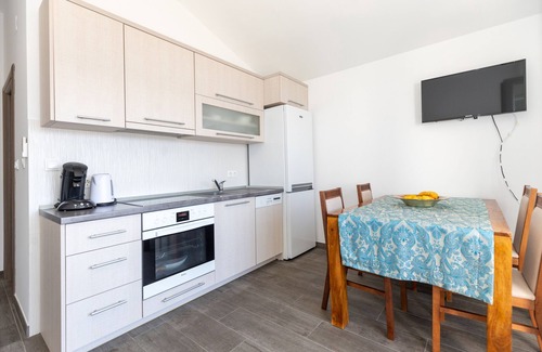 Komarna Apartamento | Villa Mare - Apartamento LUNA