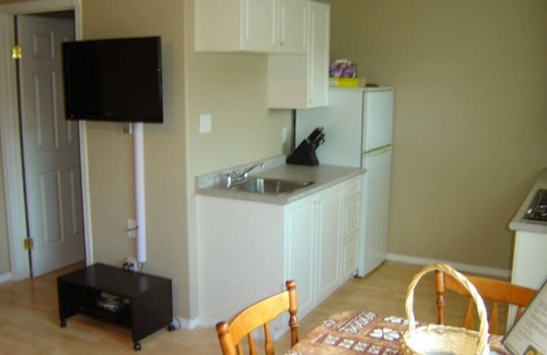 Regina Beach Cabina | Regina Beach, Saskatchewan, Canadá - Last Mountain Getaways - Regina Beach, SK (LMG) - Unidades # 1 y # 2