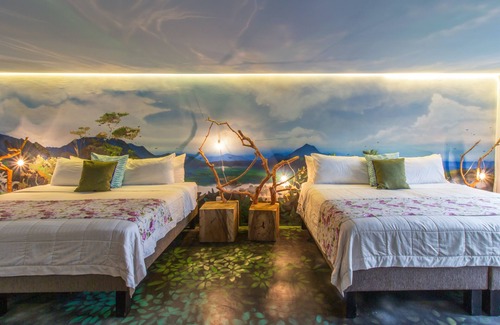 Los Pargos Cabina | Latica Lodge