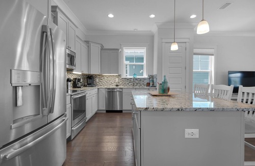 Navarre Beach Casa | “Latitude Adjustment “ Stunning Beach Home! Kayak/Paddleboard, Bikes, Pool