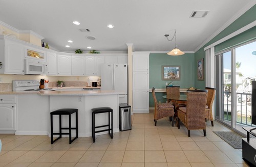 Cutthroat Harbor Estates Casa | Latitude Adjustment #598, Canal front-Ocean Views