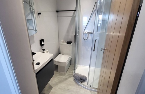 Newington Casa | Lauderville Guest House
