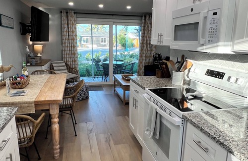 Englewood Cabaña | Laughing Gull at Shorebirds 3min walk to beach Sunsets! Kayaks Bikes and More!