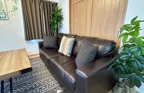 Kin Villa | Laulea