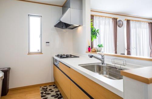 Kin Villa | Laulea