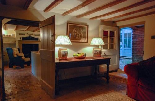 Saxmundham Casa | Laundry Cottage in a Nature Reserve - Sunday Times 100 coolest Cottages