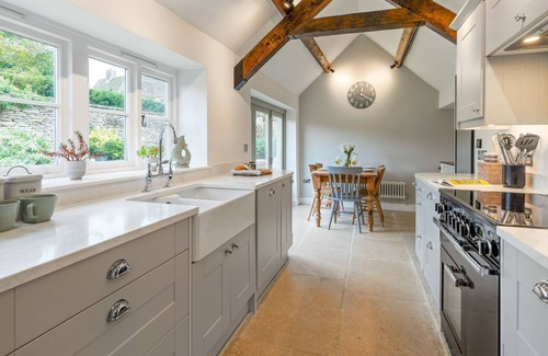 Coln St Aldwyns Cabaña | Laurel Cottage - pet-friendly in Coln St Aldwyns