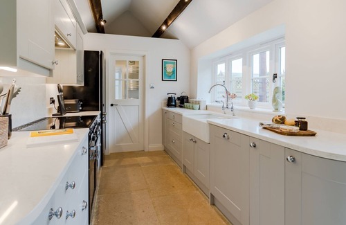 Coln St Aldwyns Cabaña | Laurel Cottage - pet-friendly in Coln St Aldwyns