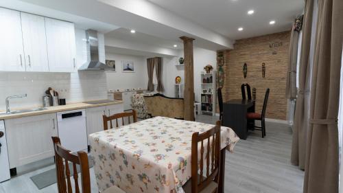 Centro de Logroño Apartamento | Laurel Cozy Home