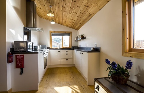 St. Florence Apartamento | Laurel Lodge - Log Cabin - St Florence