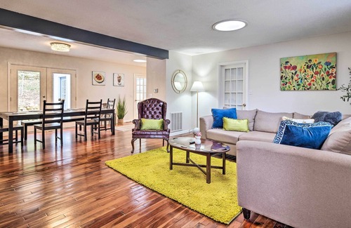 Laurel Park Casa | Smoky Mountain Vacation Rental w/ Deck!