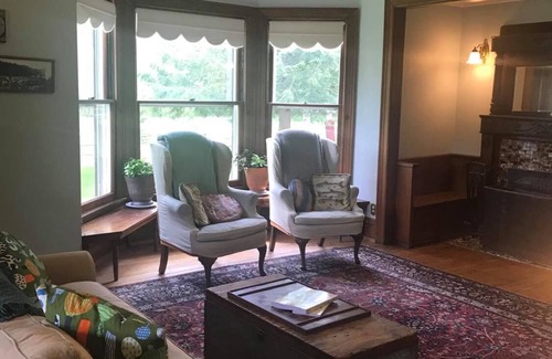 Davis Cama Y Desayuno | Laurel River Club Bed & Breakfast