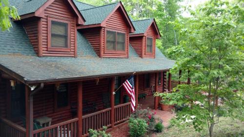 Lake Lure Casa | Laurelwood Lodge at Lake Lure, NC - Sleeps 12