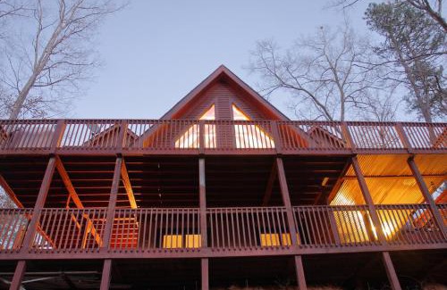 Lake Lure Casa | Laurelwood Lodge at Lake Lure, NC - Sleeps 12