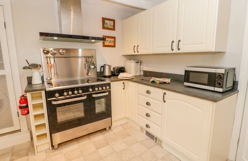Wolsingham Cabaña | LAVENDER COTTAGE, pet friendly, with open fire in Wolsingham