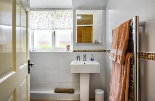 Bicton Casa | Lavender Cottage