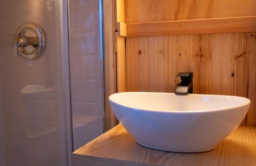 Chester Chalet De Esquí | Lavender Suite - The Dordean Suites of Chester