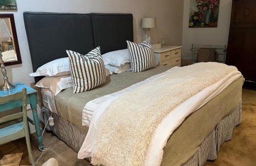 Zenzani Casa | Lavender Trout Guest Farm