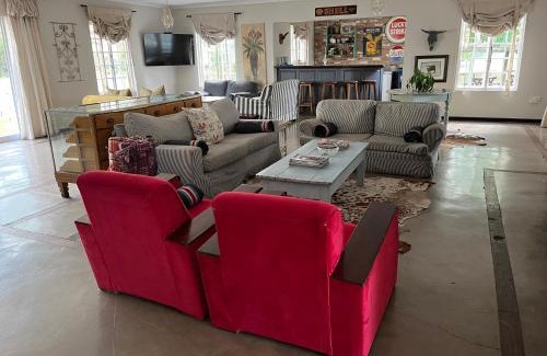 Zenzani Casa | Lavender Trout Guest Farm