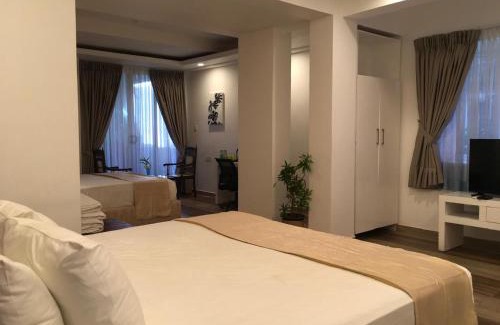 Mount Lavinia Hotel | Lavinia Bay Beach Hotel