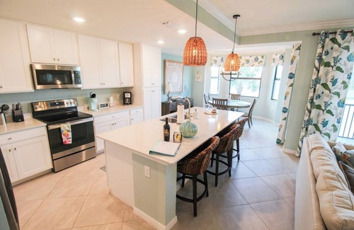 Lakewood Ranch Condominio | Lavish 2 BR lakefront condo with golf course views | Lakewood Ranch - Endless View