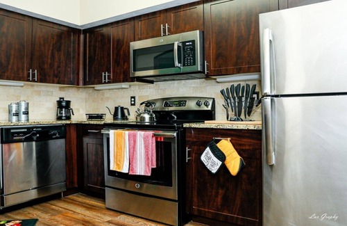 Lindbergh Apartamento | Lavish 5 Star Unit☆☆☆☆☆Heart of Buckhead!!