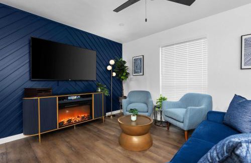 South Lamar Casa | Lavish Escape Steps from Zilker & South Congress