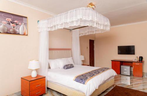 Blantyre Hotel | Lavish Suites
