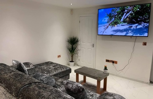 Bury St Edmunds Apartamento | Lavish, The Marble Apartment