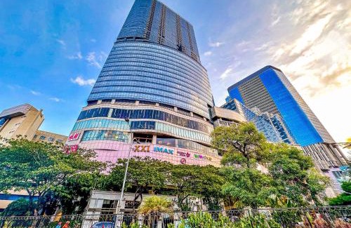 Surabaya Apartamento | Lavish The Peak 2BR Apartment in Tunjungan Plaza 5 Surabaya City Centre by Le Ciel Hospitality