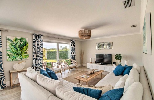 Moorings Casa | Lavish Vero Beach Escape with Pool, Patio and Dock!