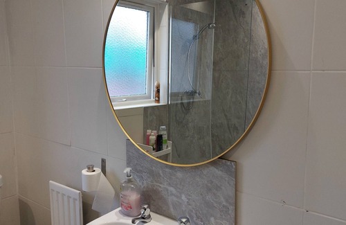 Belfast Casa | Lawnbrook Town Guest House